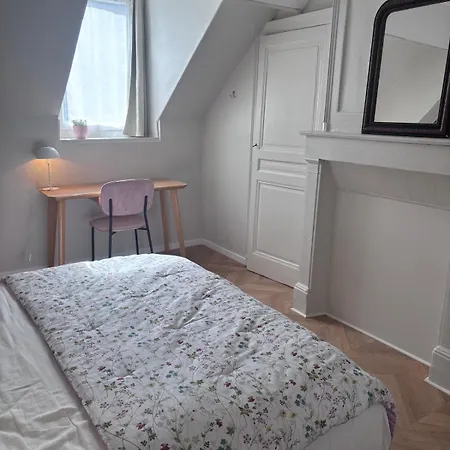 Apartmán T2 Pop Retro 70s, Hypercentre Cherbourg-en-Cotentin