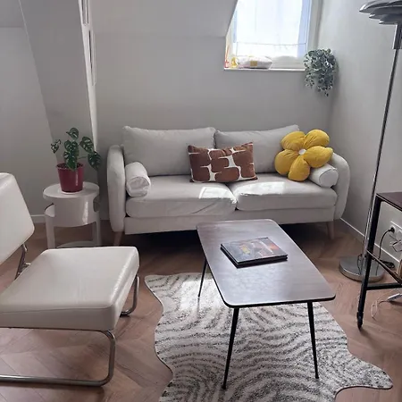 Apartmán T2 Pop Retro 70s, Hypercentre Cherbourg-en-Cotentin